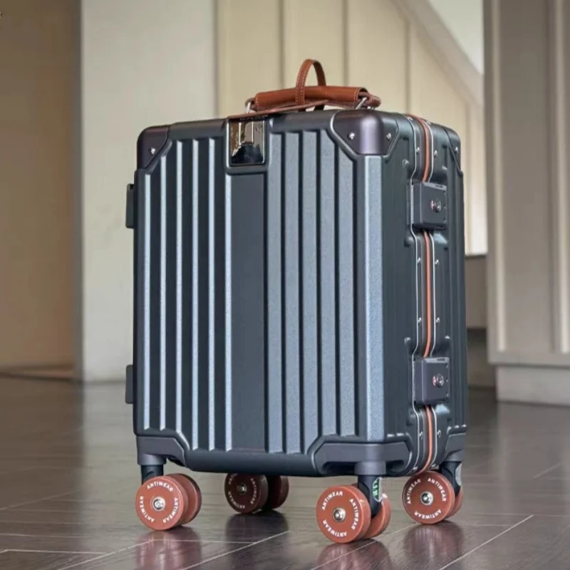 14インチ軽量トラベルローリングラゲージ、TSAロック付きア - Aluminum Frame Carry On Luggage のレビューと価格